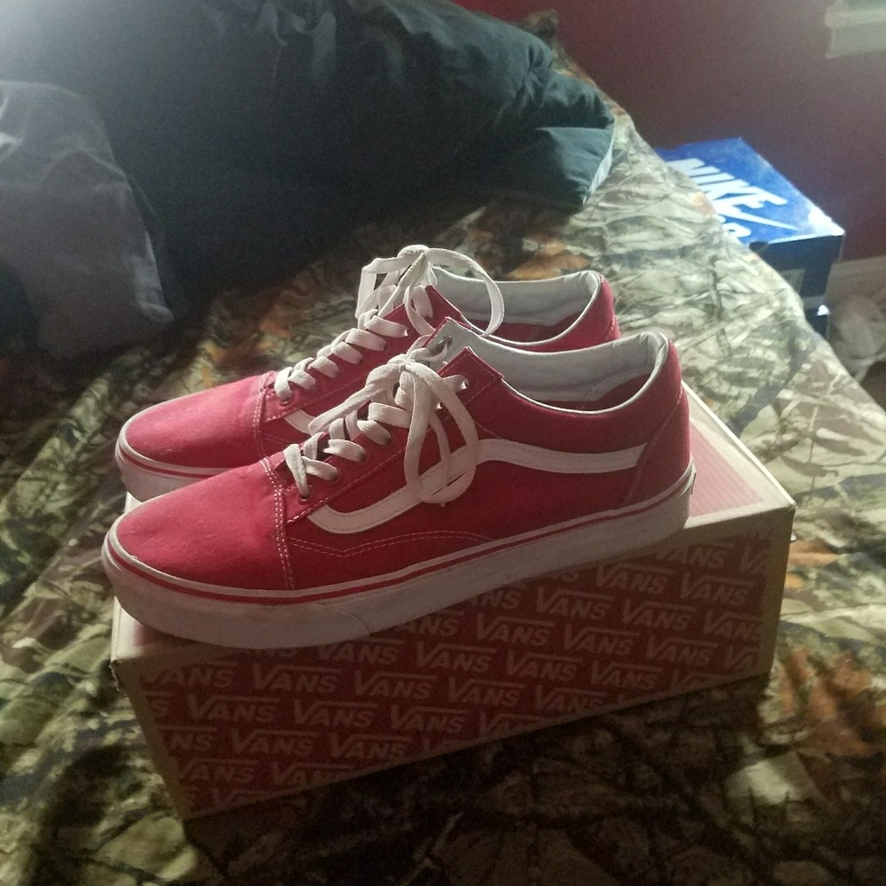 Vans old school size 10 red
